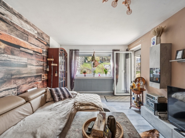 WohnzimmerERdgeschoss