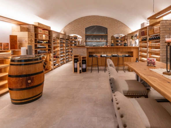 3cf869c0-9d5c-4e68-be0b-8386a9a4b831